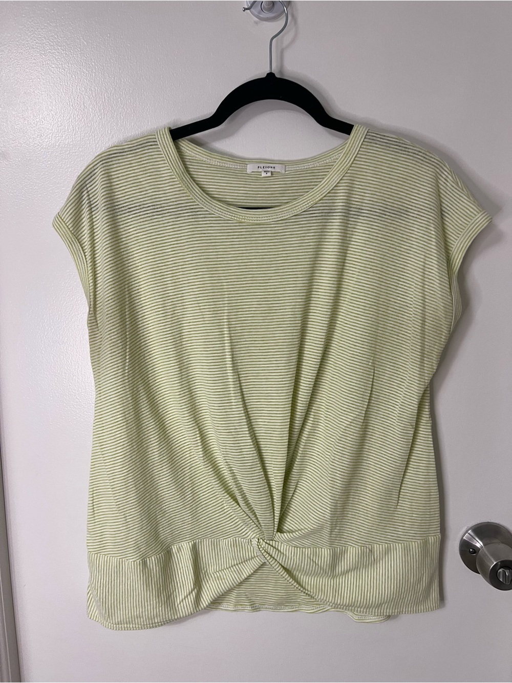 Pleione Pale Green Striped Twist-Front Short Sleeve Tee Minimalist Summer